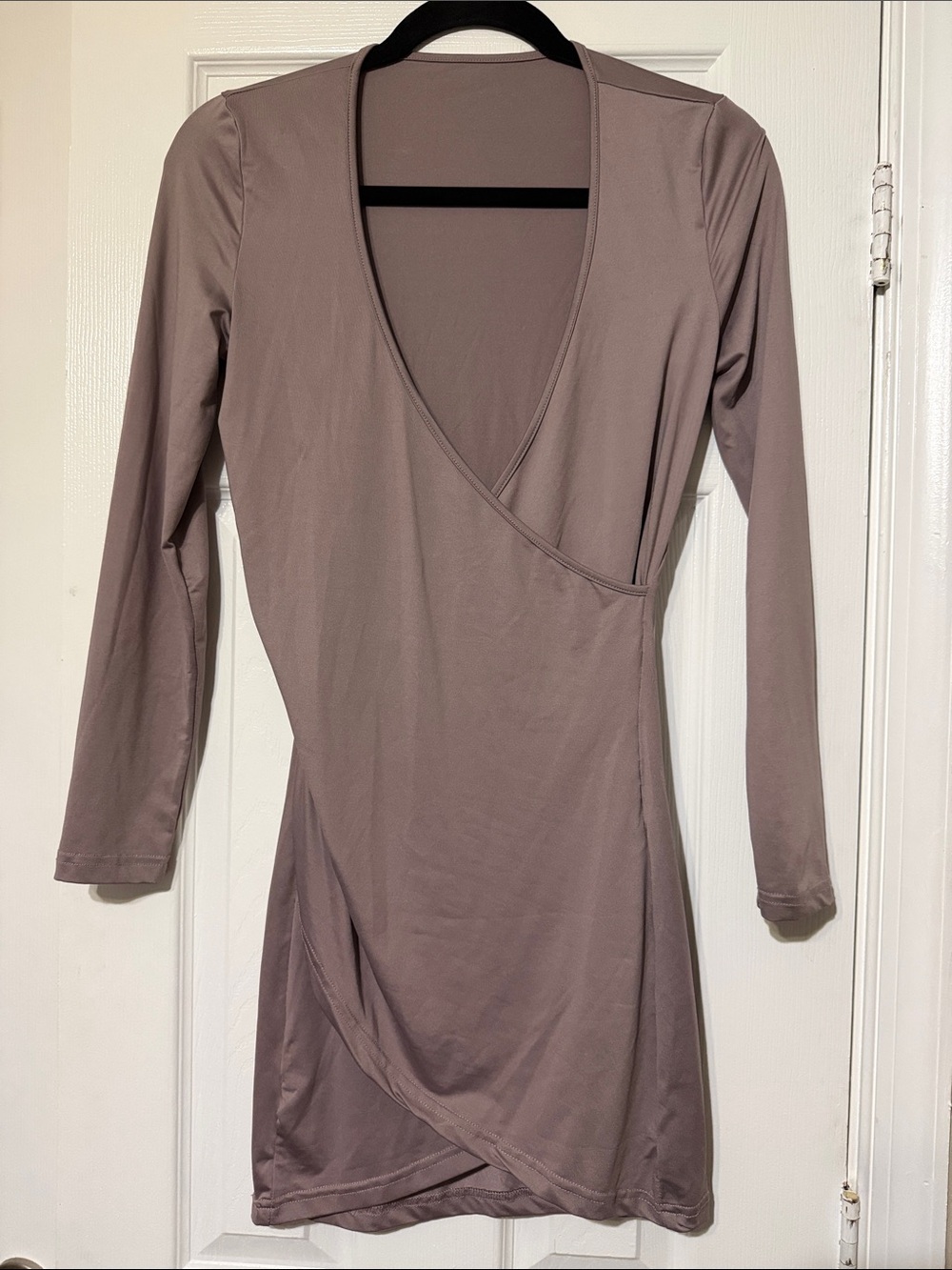 💜 Gray Silky Bodycon Dress